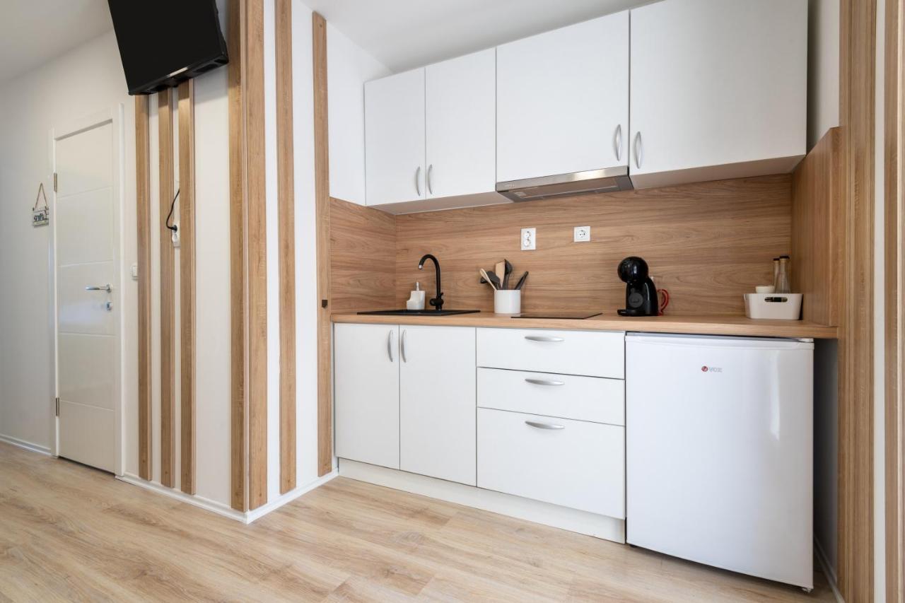 Apartments Malalu 네움 외부 사진