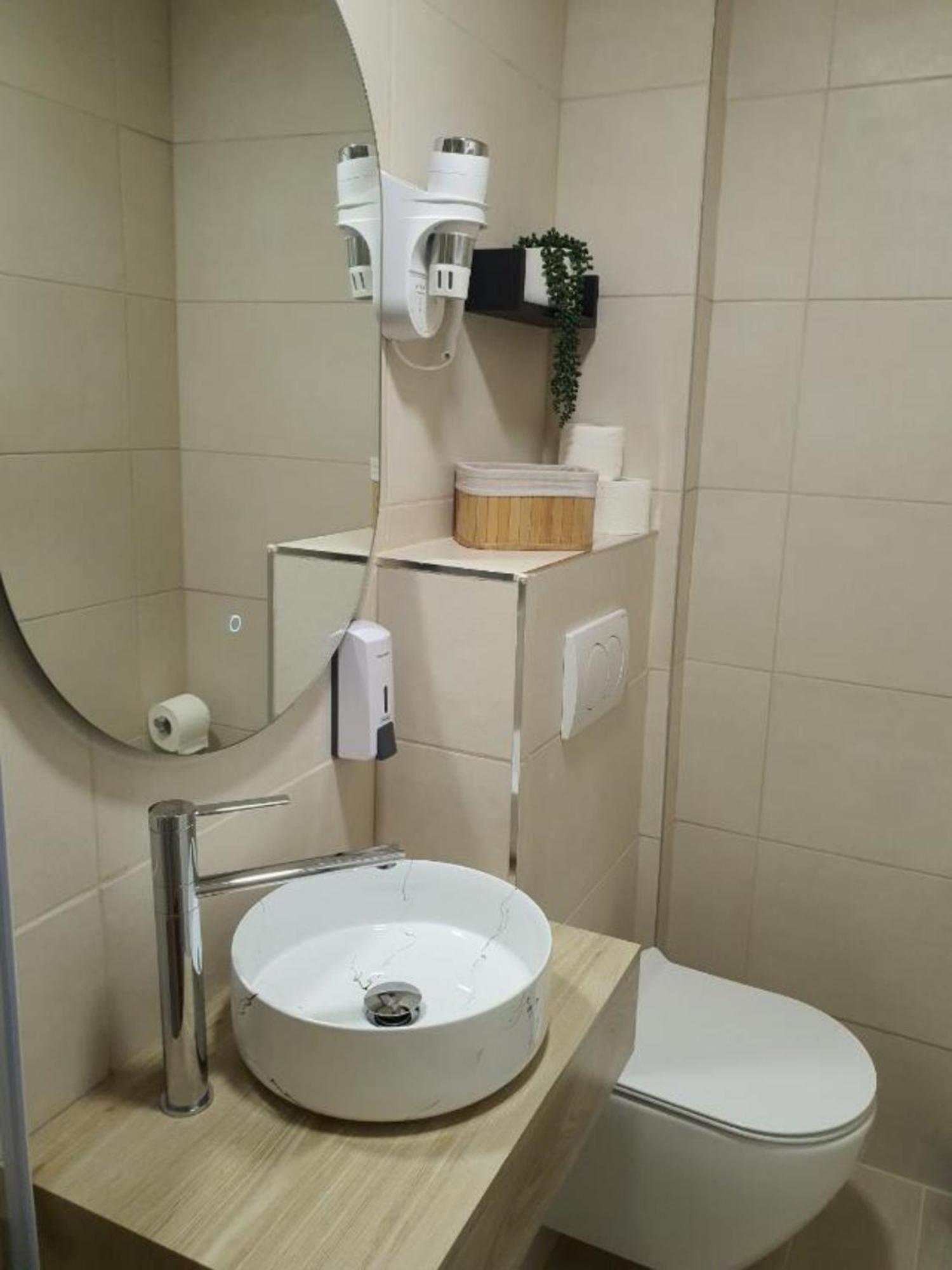 Apartments Malalu 네움 객실 사진
